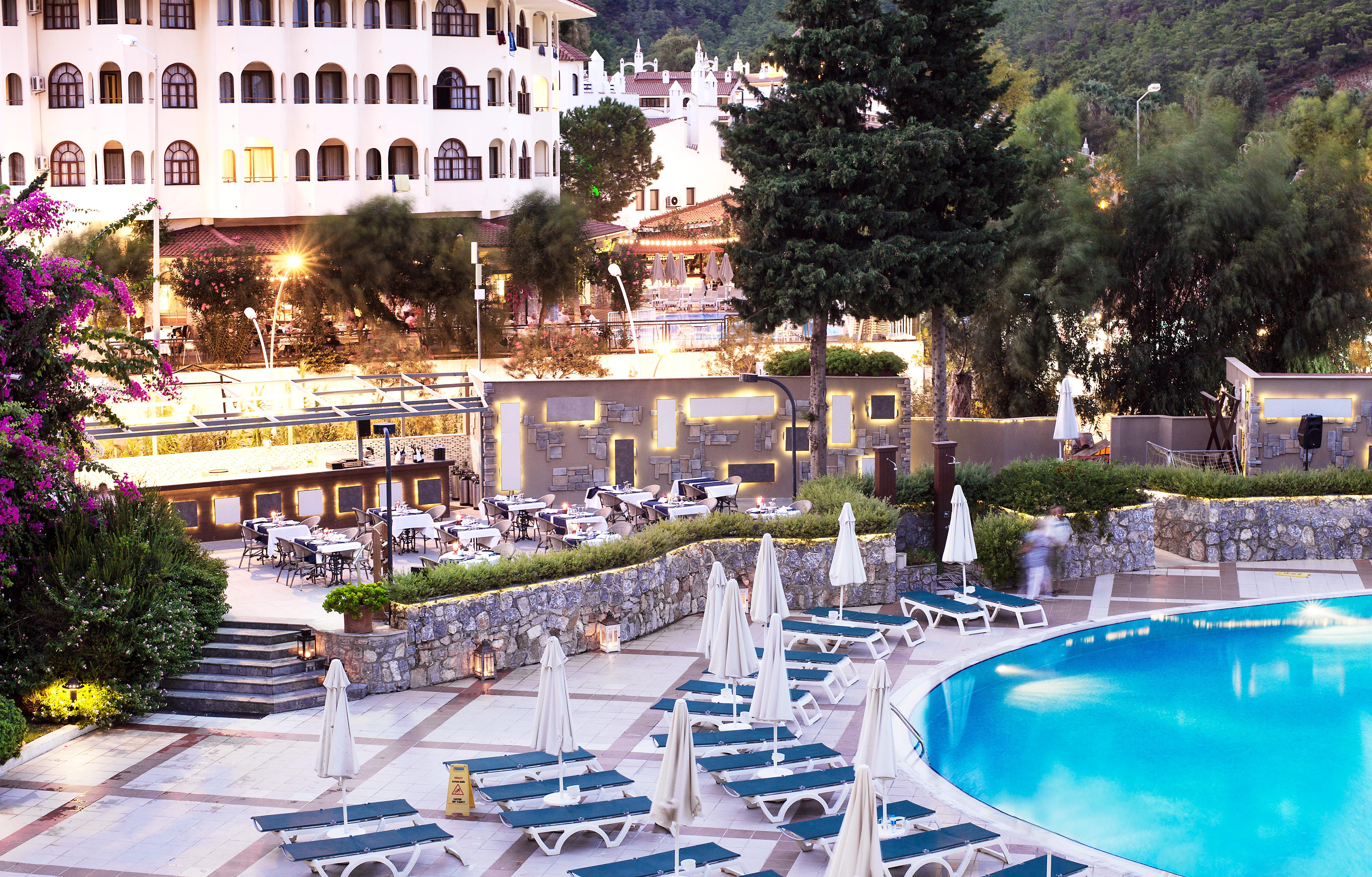 Marti La Perla - Adult Only+16 Hotel มาร์มาริส ภายนอก รูปภาพ